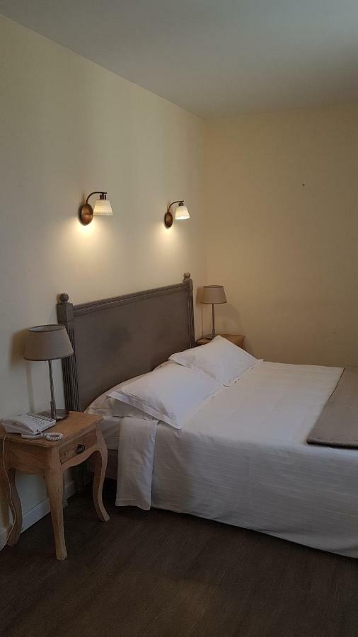Hotel Berneron Vallon-Pont-d'Arc Bagian luar foto